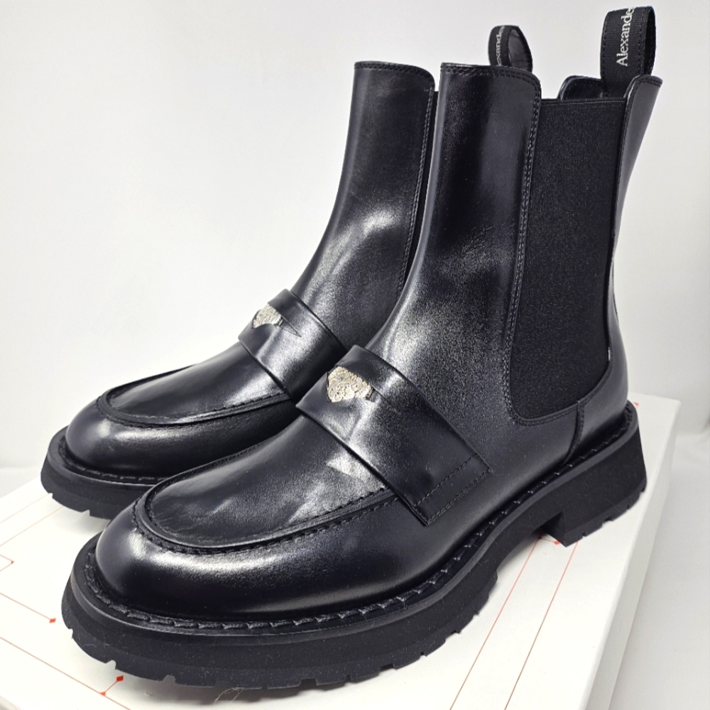 Alexander McQueen Black Leather Boots